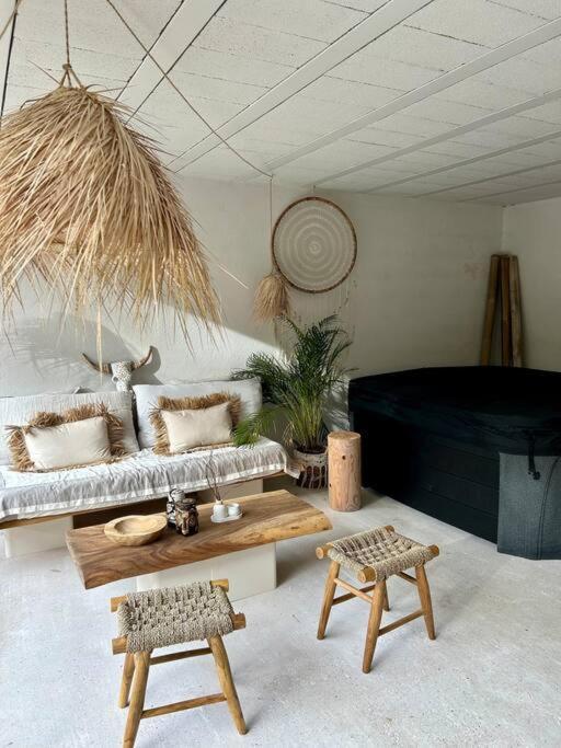 Superbe Maison Avec Jacuzzi Ventabren Екстер'єр фото