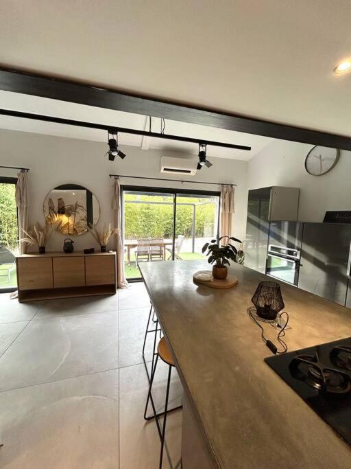 Superbe Maison Avec Jacuzzi Ventabren Екстер'єр фото
